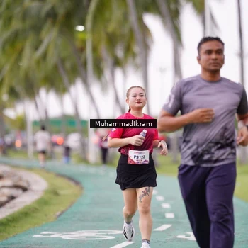 Runner Photo 8462400