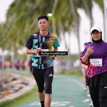 Runner Photo 8462437
