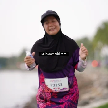 Runner Photo 8462476
