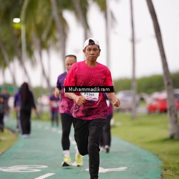 Runner Photo 8462480
