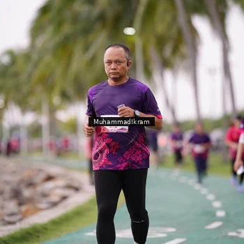 Runner Photo 8462489
