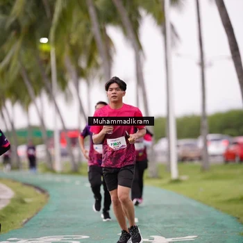 Runner Photo 8462578