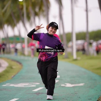 Runner Photo 8462681