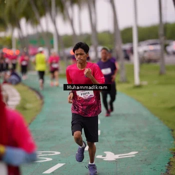 Runner Photo 8462980