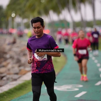 Runner Photo 8462992