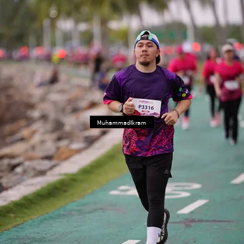 Runner Photo 8463007
