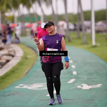 Runner Photo 8463035