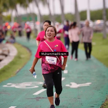 Runner Photo 8463050