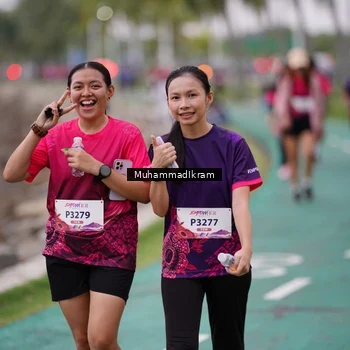 Runner Photo 8463111