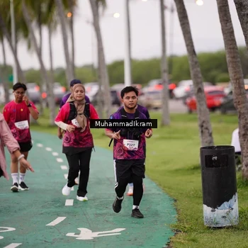 Runner Photo 8463117