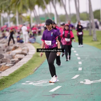 Runner Photo 8463253
