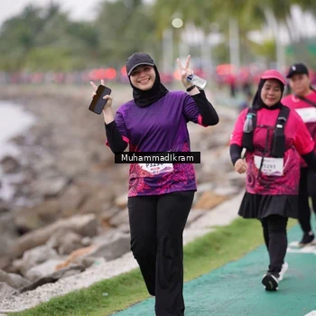 Runner Photo 8463256