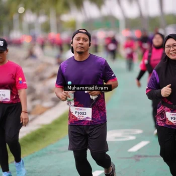 Runner Photo 8463278