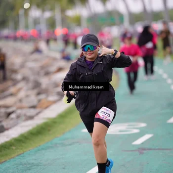 Runner Photo 8463283