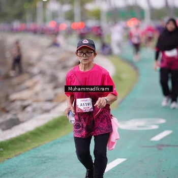 Runner Photo 8463295