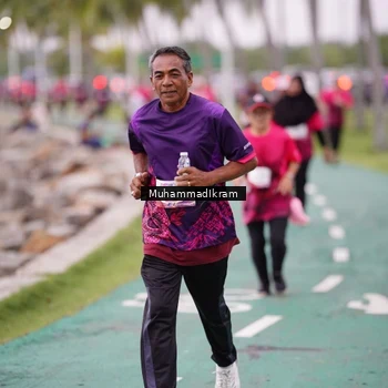 Runner Photo 8463301