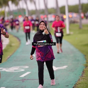 Runner Photo 8463354