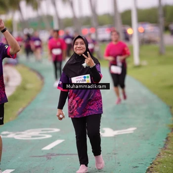 Runner Photo 8463355