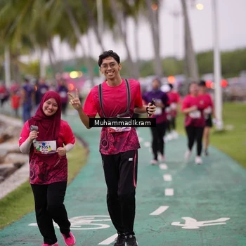 Runner Photo 8463448