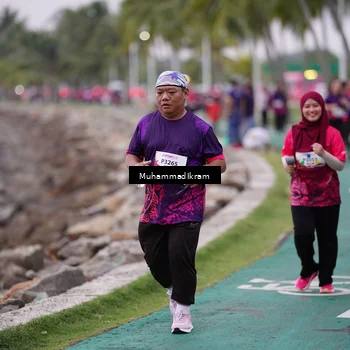 Runner Photo 8463468