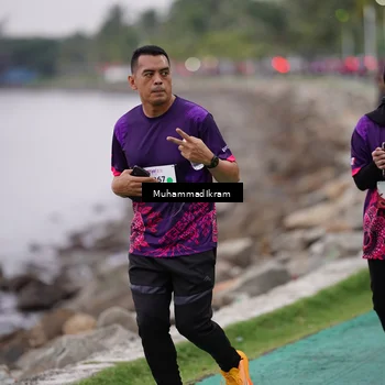 Runner Photo 8463503