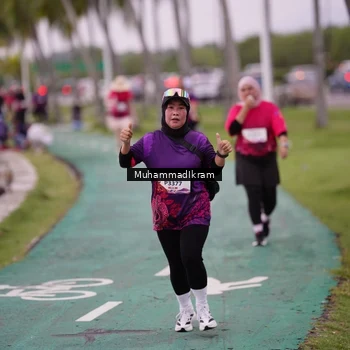 Runner Photo 8463538