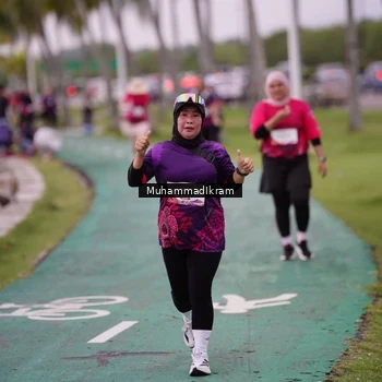 Runner Photo 8463542