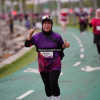 Runner Photo 8463544