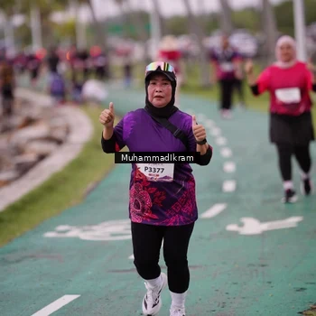 Runner Photo 8463549