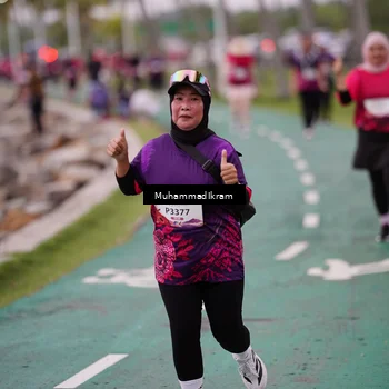 Runner Photo 8463559