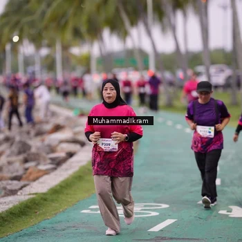 Runner Photo 8463619