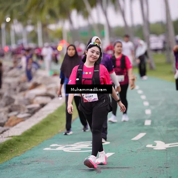 Runner Photo 8463646