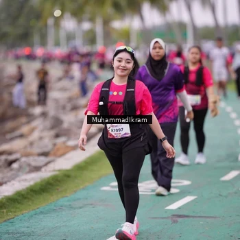 Runner Photo 8463651