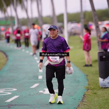 Runner Photo 8463659