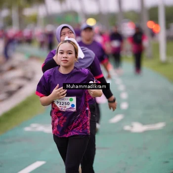 Runner Photo 8463677