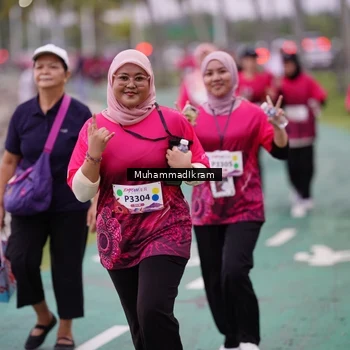 Runner Photo 8463739