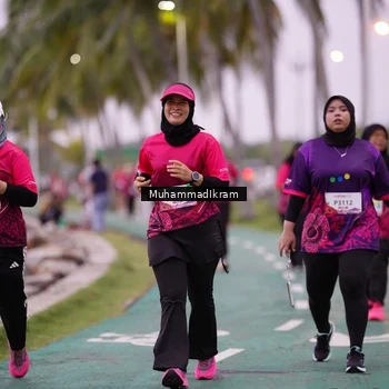 Runner Photo 8463798