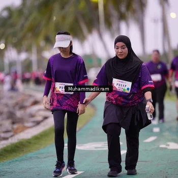 Runner Photo 8463885