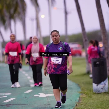 Runner Photo 8463915