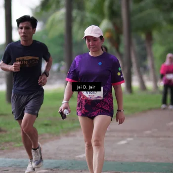Runner Photo 8464251