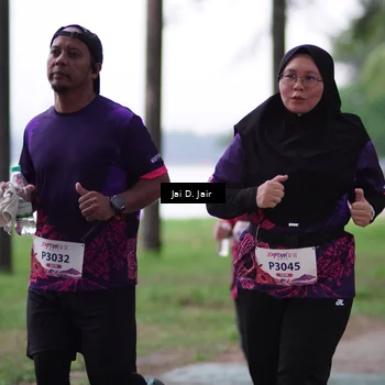 Runner Photo 8464299