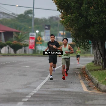 Runner Photo 8464445