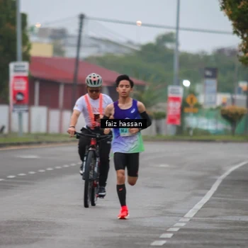 Runner Photo 8464447