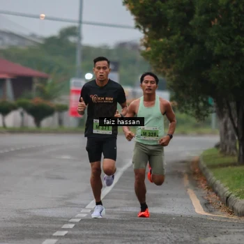 Runner Photo 8464448