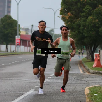 Runner Photo 8464453