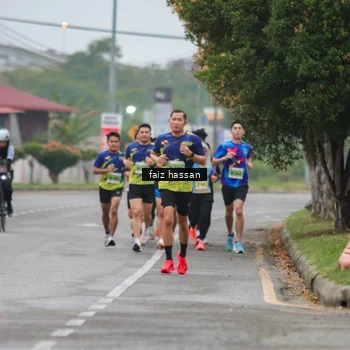 Runner Photo 8464463