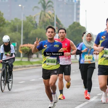 Runner Photo 8464469