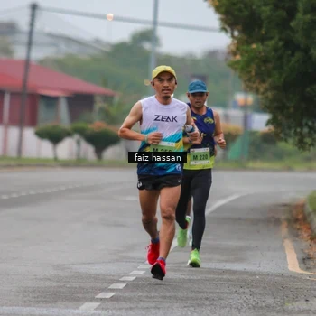 Runner Photo 8464472