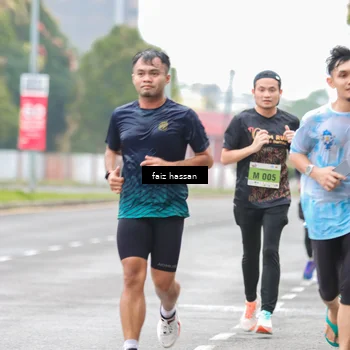 Runner Photo 8464501