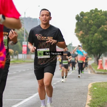 Runner Photo 8464536
